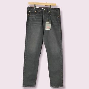 Levi’s wedgie straight fit